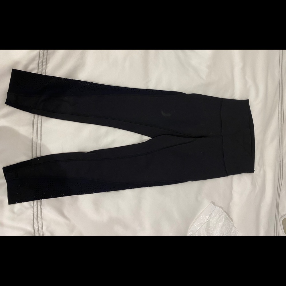 Lululemon leggings perforated legs